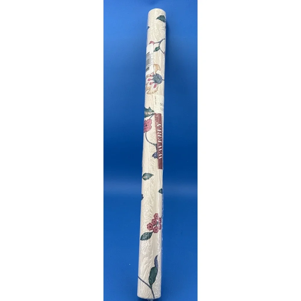 Waverly Wallpaper One Double Roll Prepasted Floral Pattern #555371 Run 36